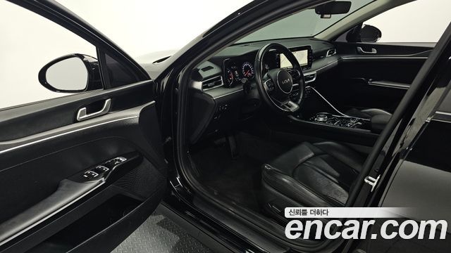 Kia K5 2023 — photo 17