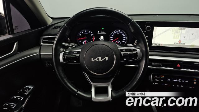 Kia K5 2023 — photo 19