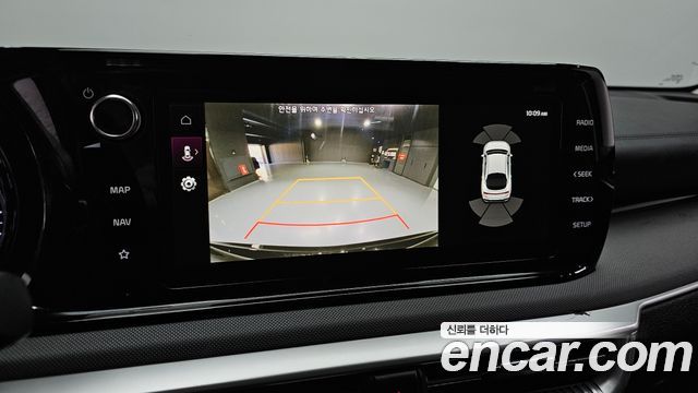 Kia K5 2023 — photo 21