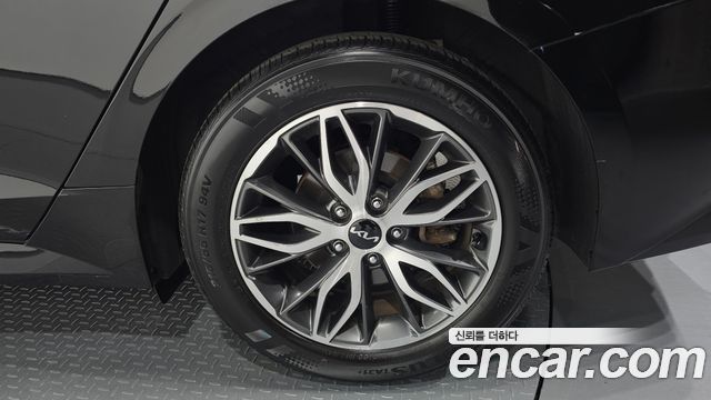 Kia K5 2023 — photo 7