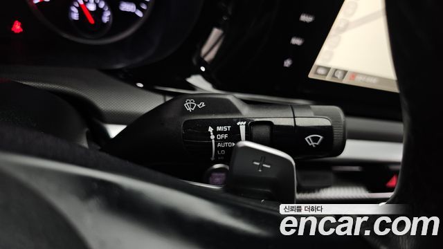 Kia K5 2023 — photo 28