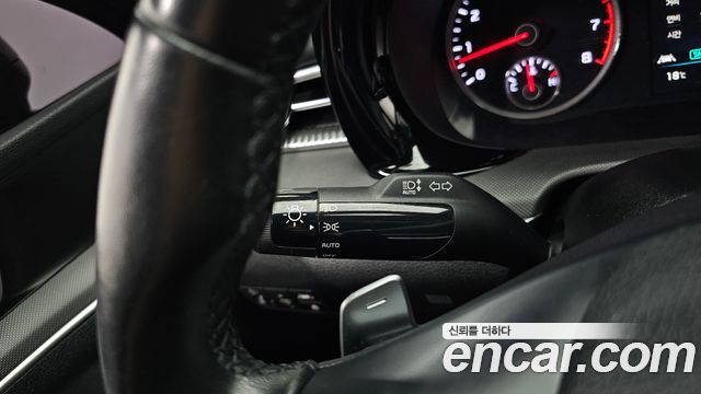 Kia K5 2023 — photo 31