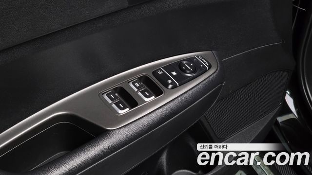 Kia K5 2016 — photo 16