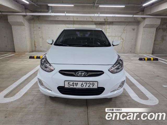 Hyundai Accent 2014 — photo 3