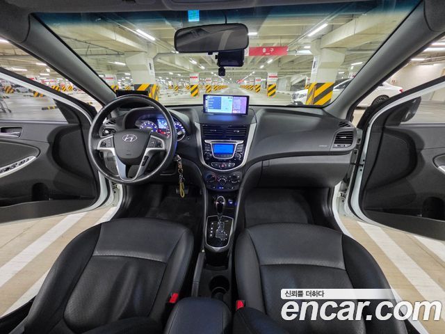 Hyundai Accent 2014 — photo 7