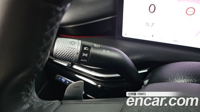 Genesis G80 2025 — photo 28