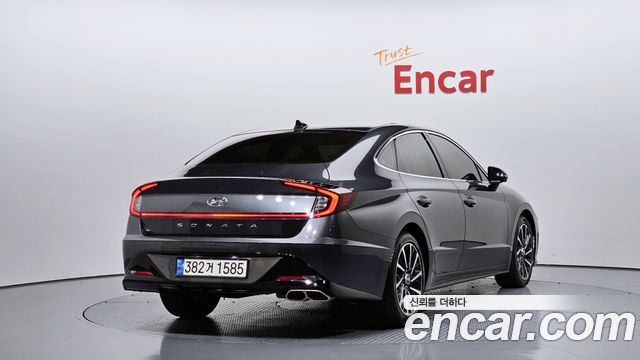 Hyundai Sonata 2023 — photo 2