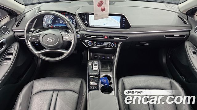 Hyundai Sonata 2023 — photo 10