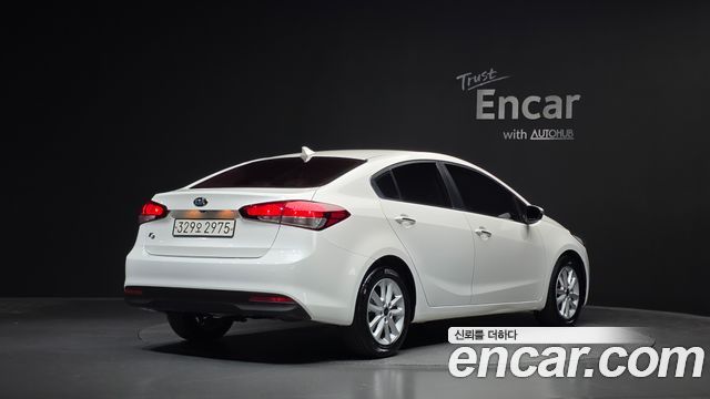 Kia K3 2017 — photo 2