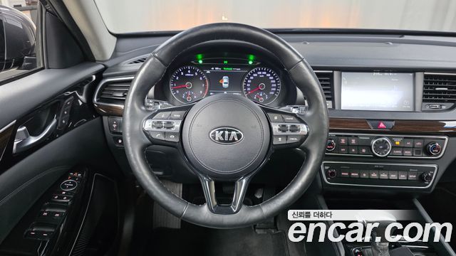 Kia K7 2019 — photo 20