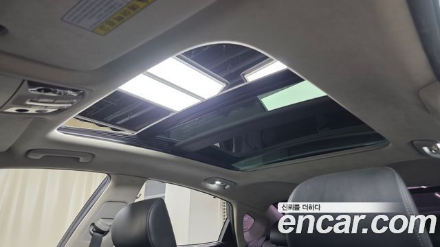 Kia K7 2019 — photo 22