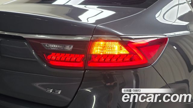 Kia K7 2019 — photo 9