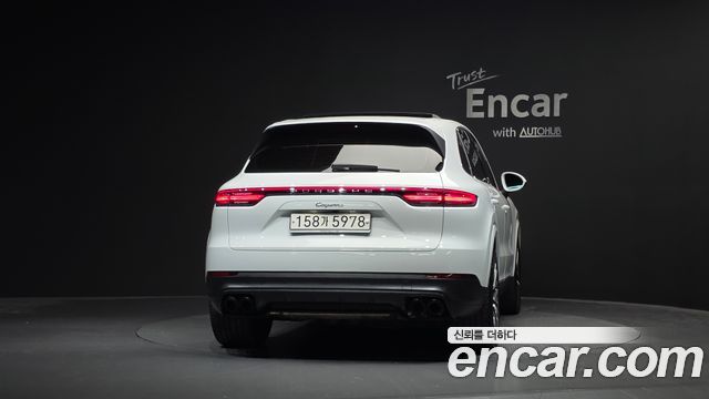 Porsche Cayenne 2021 — photo 4
