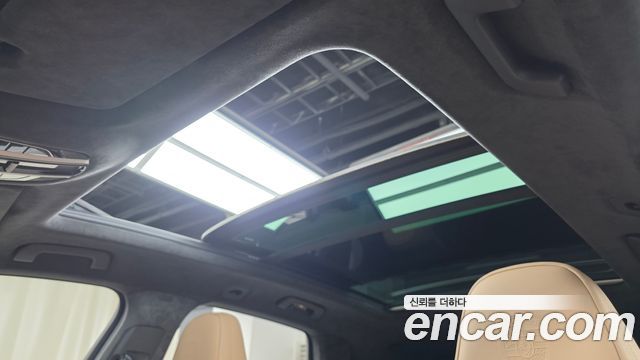 Porsche Cayenne 2021 — photo 22