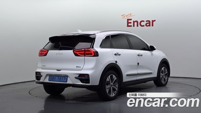 Kia Niro 2022 — photo 2