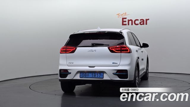 Kia Niro 2022 — photo 4