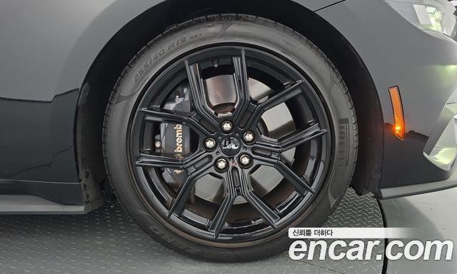Ford Mustang 2024 — photo 7