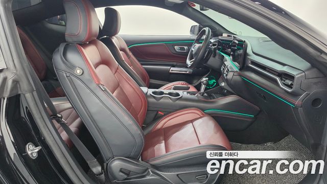 Ford Mustang 2024 — photo 16
