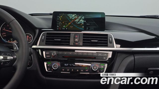 BMW 3-Series 2016 — photo 13