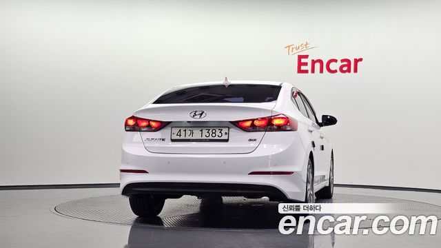 Hyundai AVANTE 2017 — photo 4