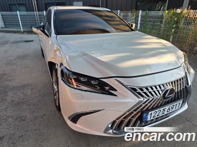 Lexus ES 2026 — photo 3