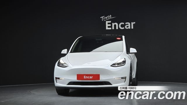 Tesla Model Y 2022 — photo 3