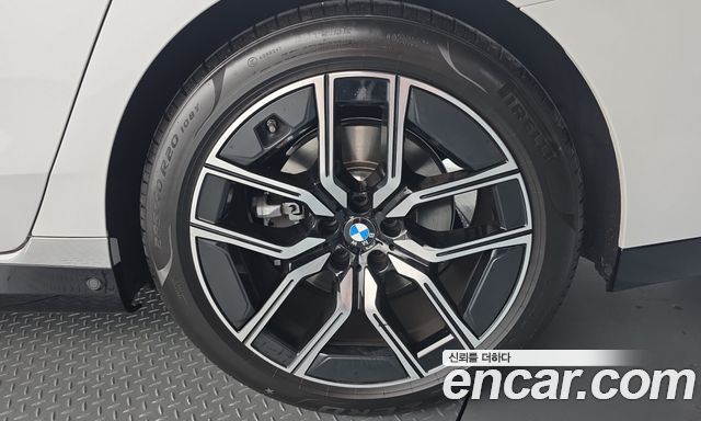 BMW 7-Series 2026 — photo 7