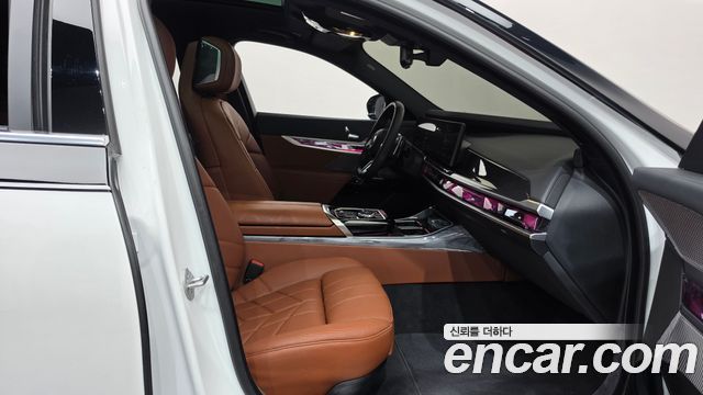 BMW 7-Series 2026 — photo 16
