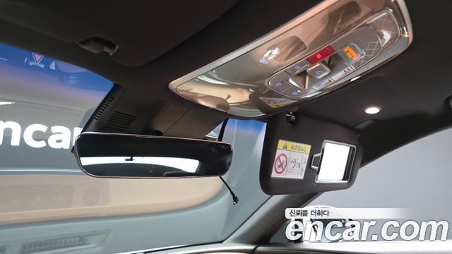 Genesis G80 2022 — photo 32