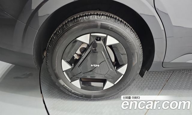 Kia Canival 2024 — photo 5
