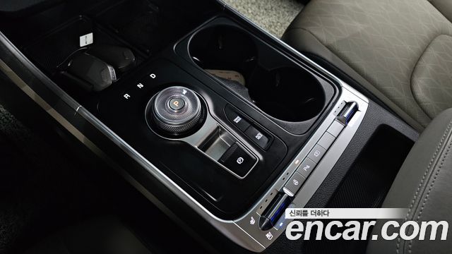 Kia Canival 2024 — photo 12