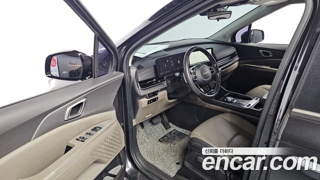 Kia Canival 2024 — photo 18