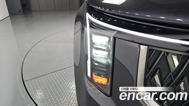 Kia Canival 2024 — photo 8
