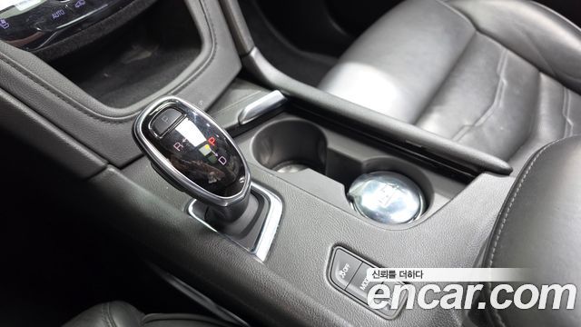 Cadillac XT5 2018 — photo 9