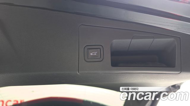 Cadillac XT5 2018 — photo 16
