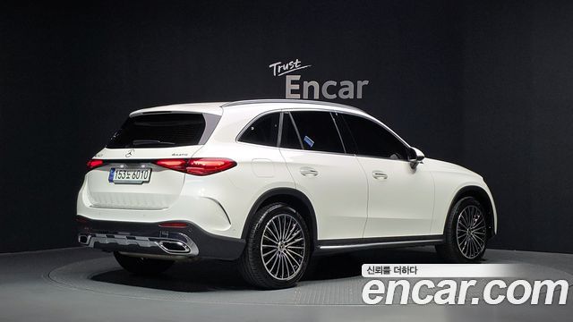 Mercedes-Benz GLC-Class 2023 — photo 2