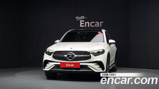 Mercedes-Benz GLC-Class 2023 — photo 3