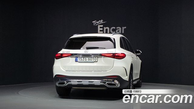 Mercedes-Benz GLC-Class 2023 — photo 4