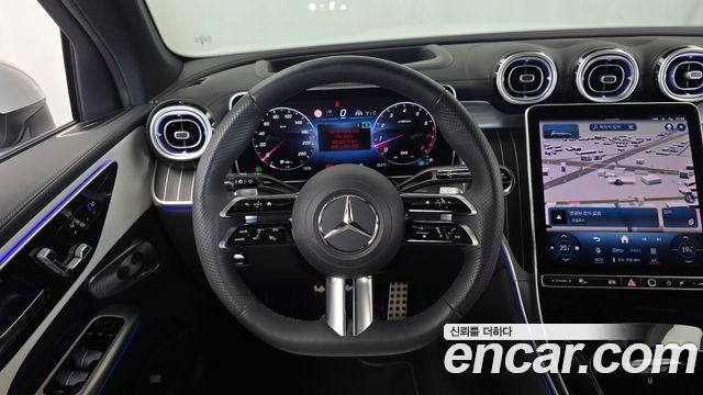 Mercedes-Benz GLC-Class 2023 — photo 13