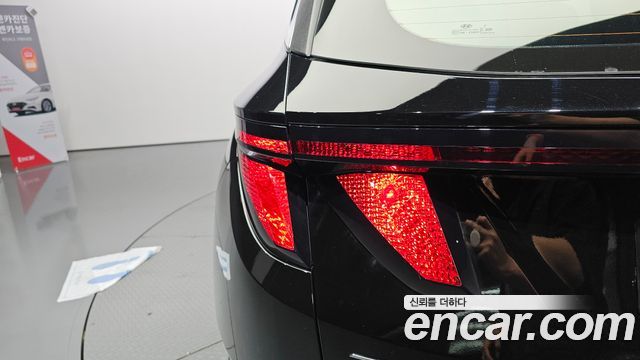 Hyundai Tucson 2023 — photo 9