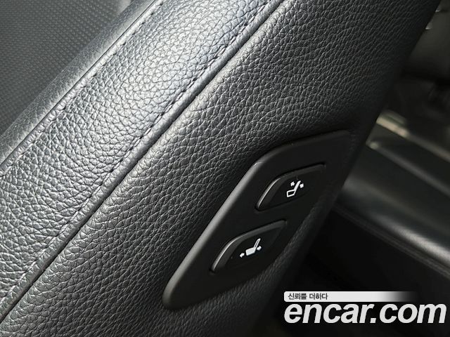Kia K7 2016 — photo 17