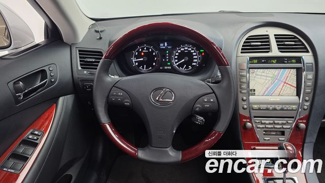 Lexus ES 2009 — photo 13