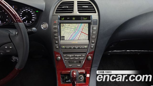 Lexus ES 2009 — photo 15