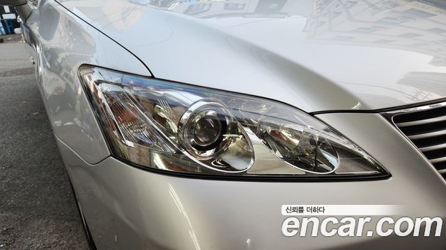 Lexus ES 2009 — photo 17