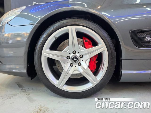 Mercedes-Benz SL-Class 2009 — photo 8