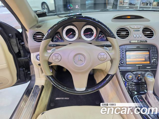 Mercedes-Benz SL-Class 2009 — photo 12