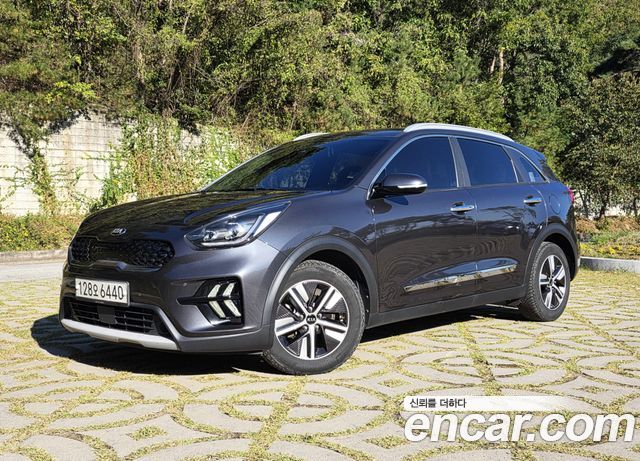 Kia Niro 2020 — photo 2