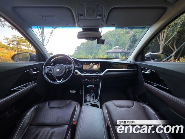 Kia Niro 2020 — photo 10