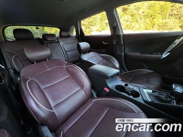 Kia Niro 2020 — photo 14