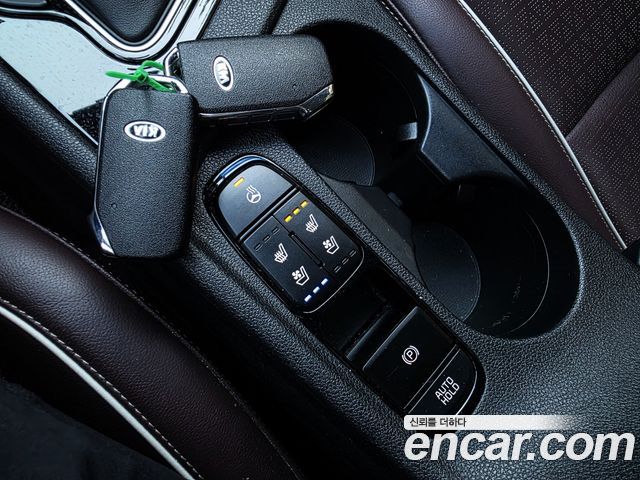 Kia Niro 2020 — photo 19